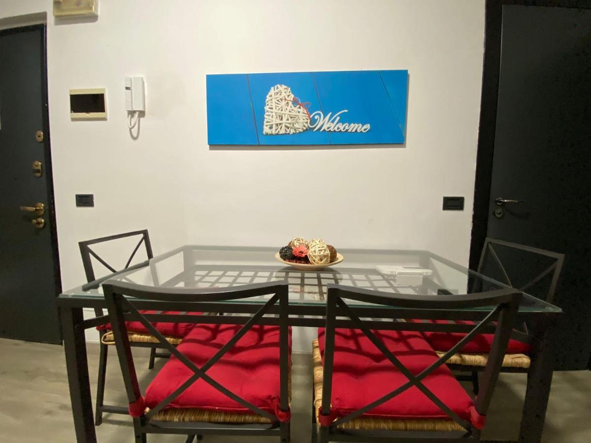 Trilocale In Piazza Duomo Apartment Milano Ngoại thất bức ảnh
